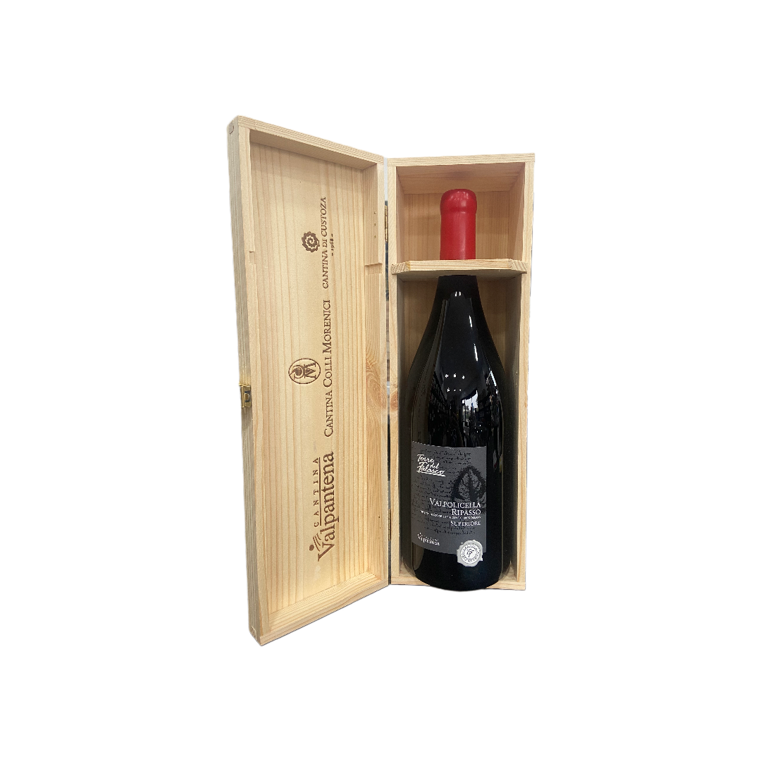Valpolicella Ripasso Superiore DOC "Torre del Falasco" - Magnum 1,5L
L'eleganza veneta nel formato delle grandi occasioni.